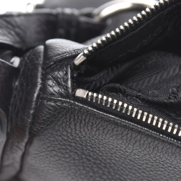 PRADA Vitello Daino Hobo in Black Leather with Silver Hardware - Picture 15 of 17